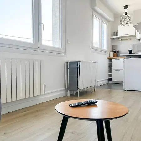 Apartament Mickael *